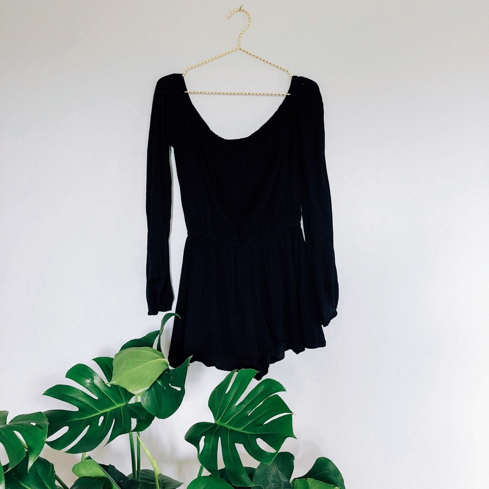 Black Tobi Keepin’ It Casual Romper - Picture 2 of 3